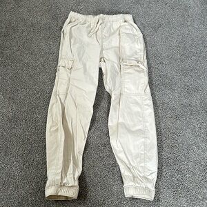 Hollister Ultra High-Rise Baggy Twill Cargo Joggers